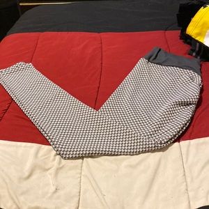 Women’s athletic leggings